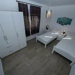 Meri * Pridraga