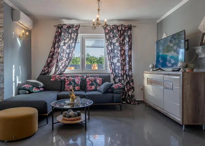 Holiday Meri Дом отдыха *