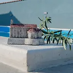 Nyaraló Meri *