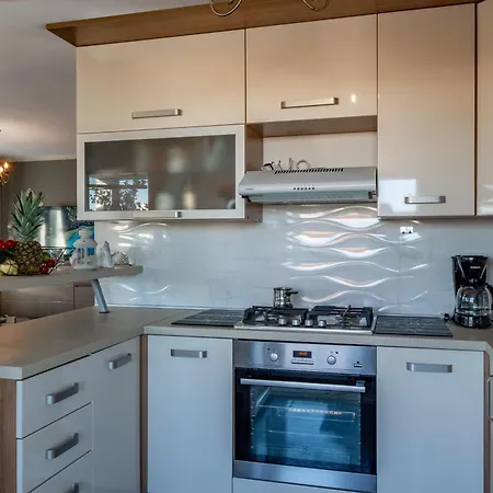 Meri 펜션 Pridraga